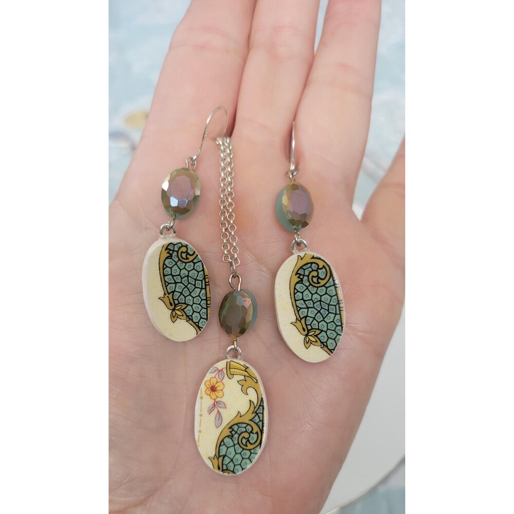 Broken China Vintage Beaded Necklace and Earring Set